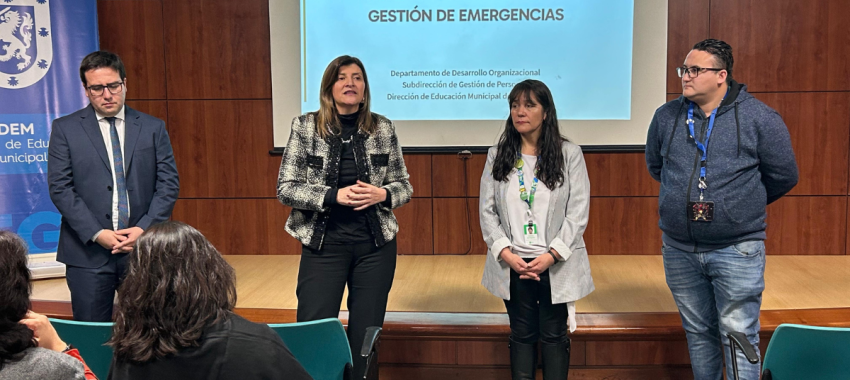DEM convoca a jornada de Prevención y Gestión de Emergencias Escolares a directores de establecimientos de Santiago
