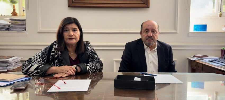 DEM realiza sorteo público para integrar comisión en concursos ADP en tres establecimientos